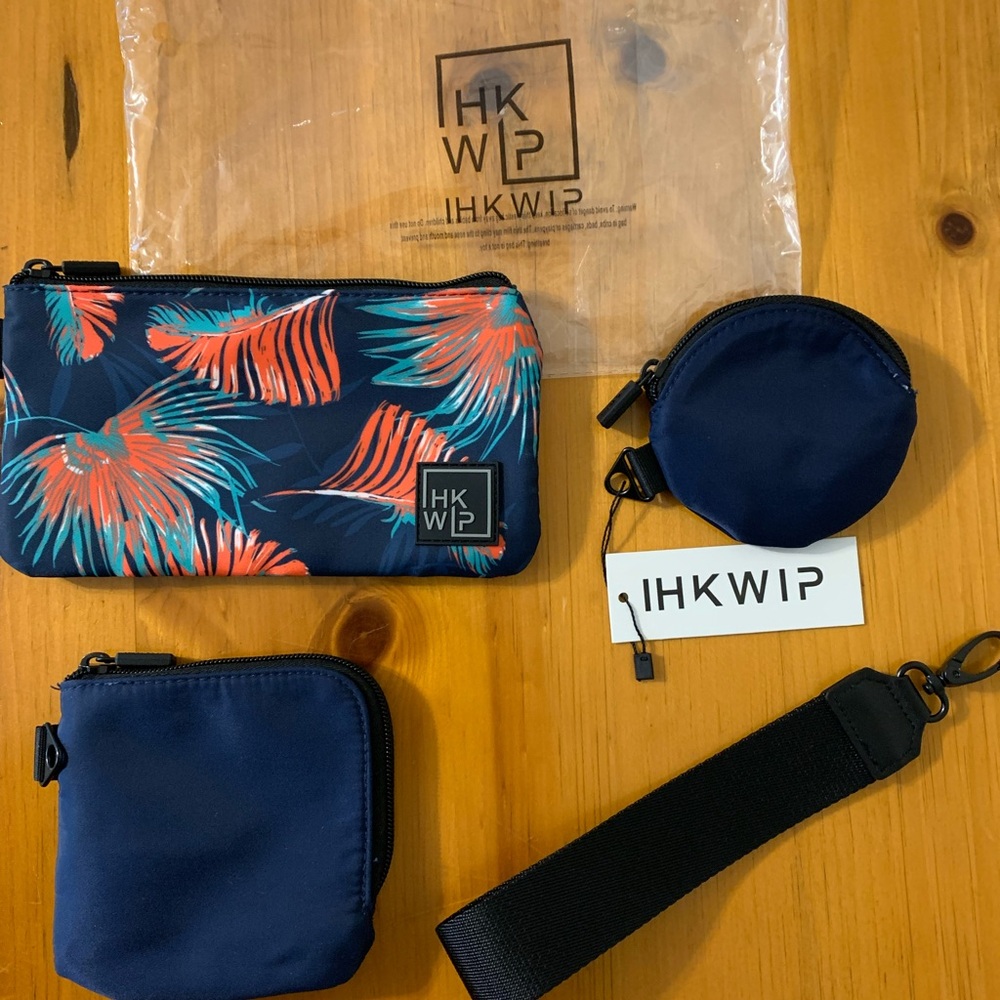 IHKWIP The Trio Pouch Wristlet Tropical Navy